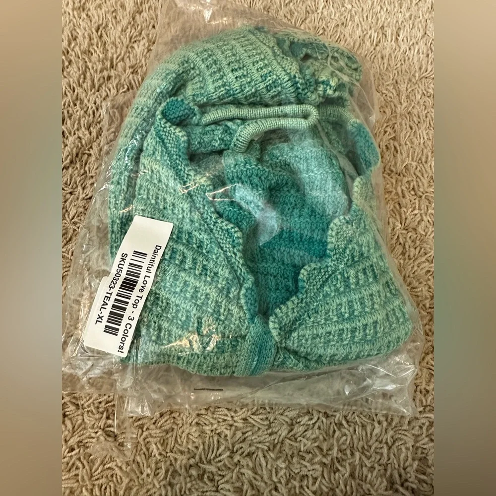 NWOT OLI & HALI MINERAL WASHED TOP - Picture 6 of 6